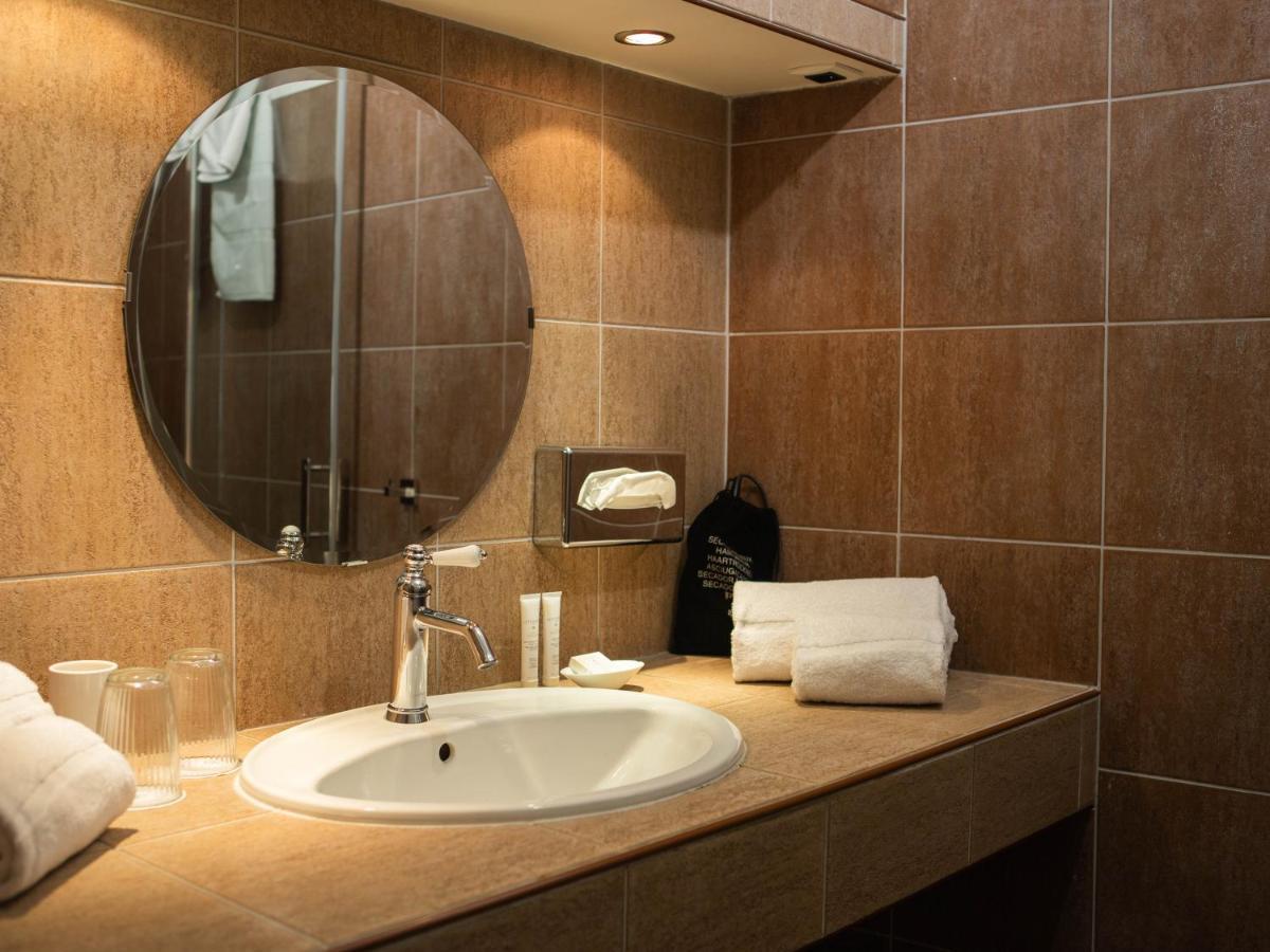 Relais De La Loire Hotell Montlivault Eksteriør bilde